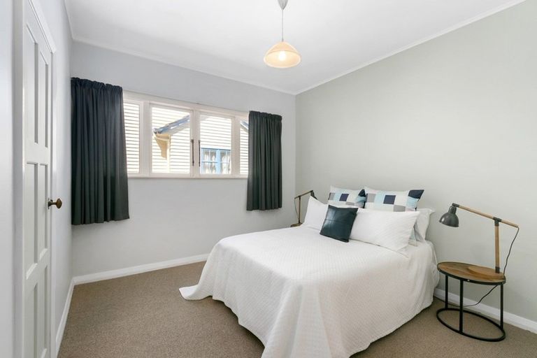 Photo of property in 44 Douglas Mclean Avenue, Marewa, Napier, 4110