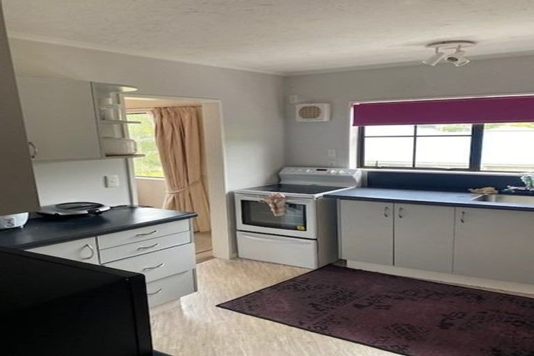 Photo of property in 85b Oxford Street, Tawa, Wellington, 5028