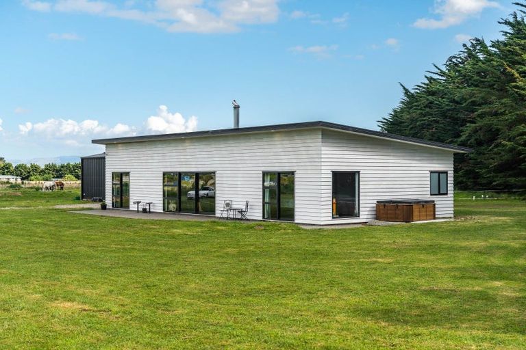 Photo of property in 9 Murphys Line, South Featherston, Featherston, 5771