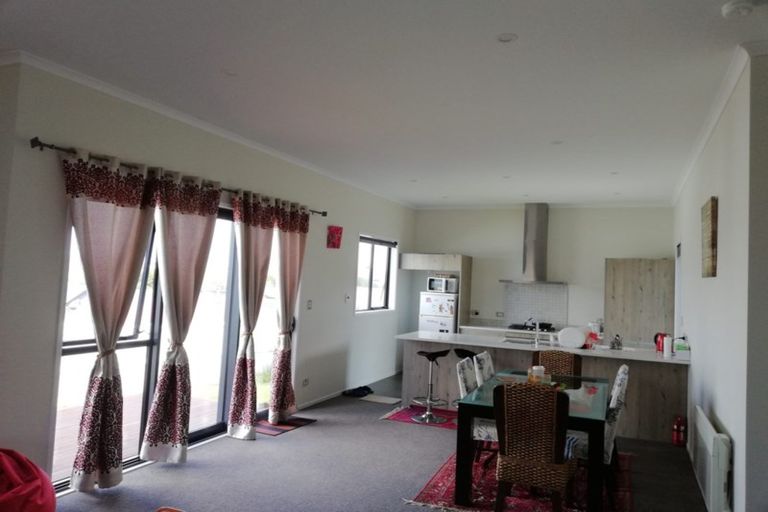 Photo of property in 33 Barcliff Terrace, Gulf Harbour, Whangaparaoa, 0930