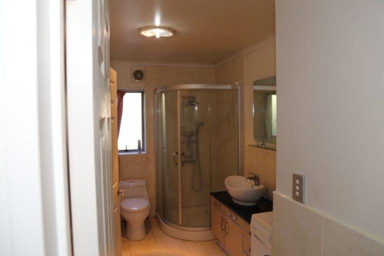 Photo of property in 14a Bacot Place, Howick, Auckland, 2014