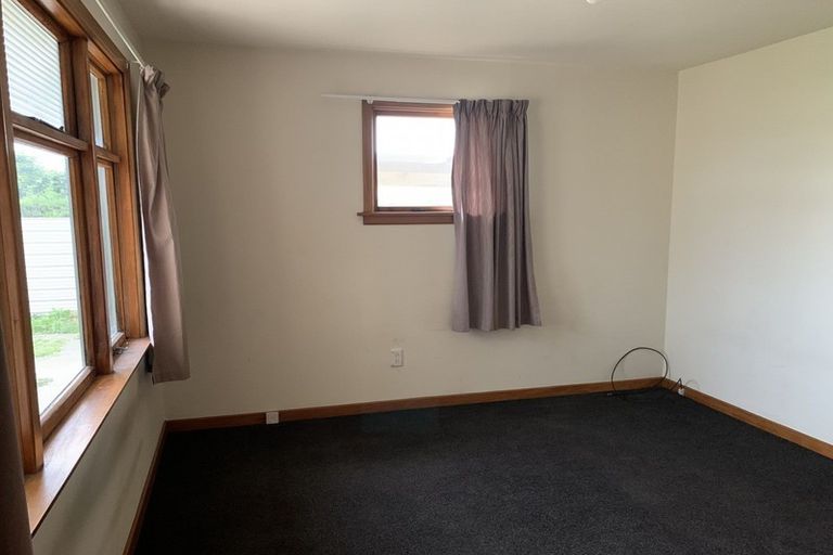 Photo of property in 69 Mcmurdo Street, Tinwald, Ashburton, 7700