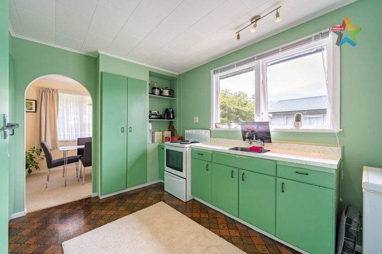 Photo of property in 45 Meremere Street, Wainuiomata, Lower Hutt, 5014