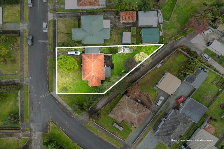 Photo of property in 15 Mcclintock Street, Whau Valley, Whangarei, 0112