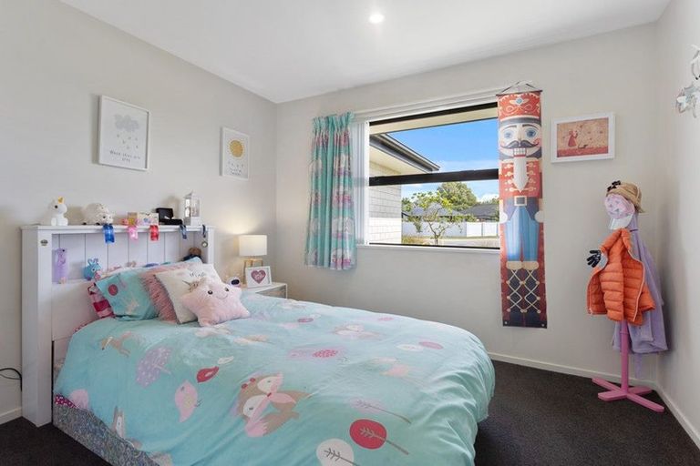 Photo of property in 3 Springbrook Close, Rangiora, 7400