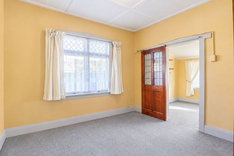 Photo of property in 23a Kawaha Point Road, Fairy Springs, Rotorua, 3015