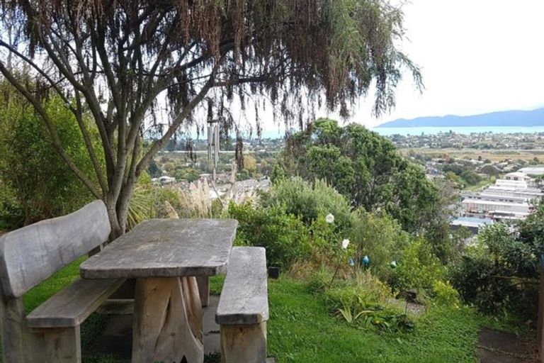 Photo of property in 105 Riwai Street, Paraparaumu, 5032