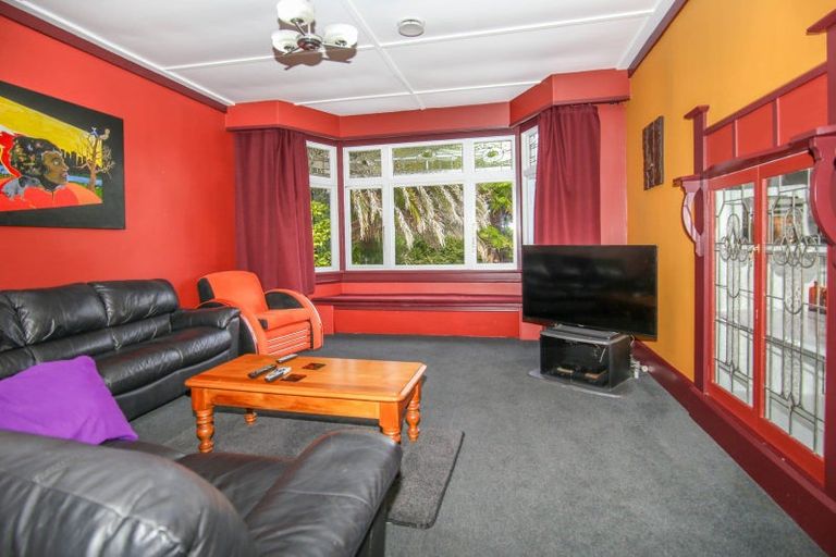 Photo of property in 75 Peel Street, Westport, 7825