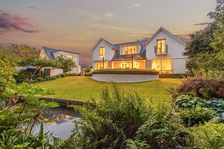 Photo of property in 25 Chepstow Avenue, Fendalton, Christchurch, 8052