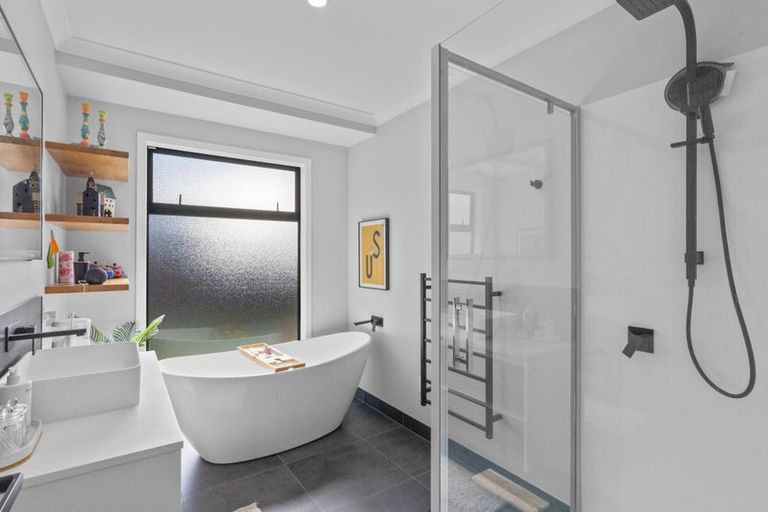 Photo of property in 7 Phoenix Palms Grove, Levin, 5510