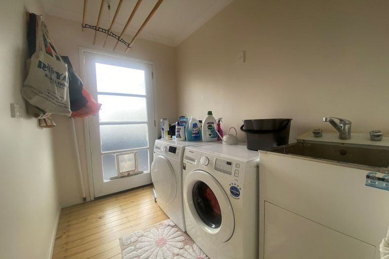 Photo of property in 1/176 Birkdale Road, Birkdale, Auckland, 0626