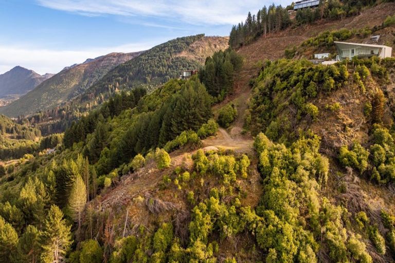 Photo of property in 14j Lakeridge Road, Ben Lomond, Queenstown, 9371