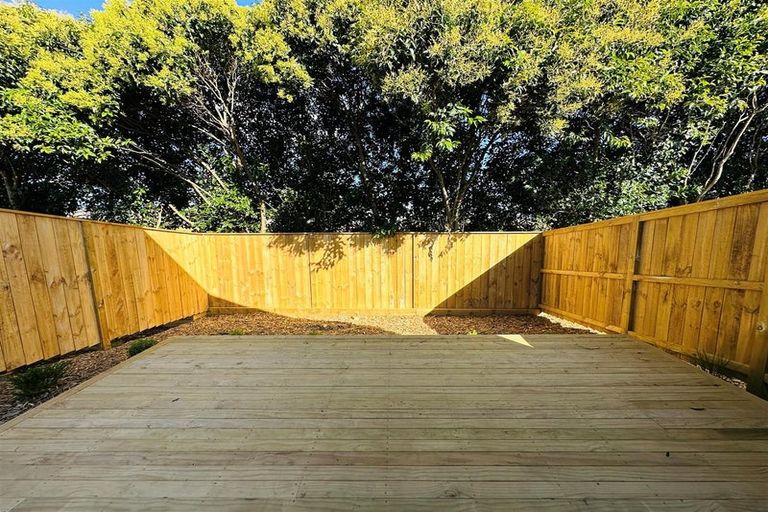 Photo of property in 17 Combat Street, Papakura, 2110