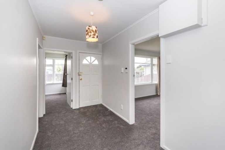 Photo of property in 19 Matangi Street, Hei Hei, Christchurch, 8042