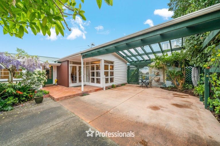 Photo of property in 8 Willoughby Street, Woburn, Lower Hutt, 5010