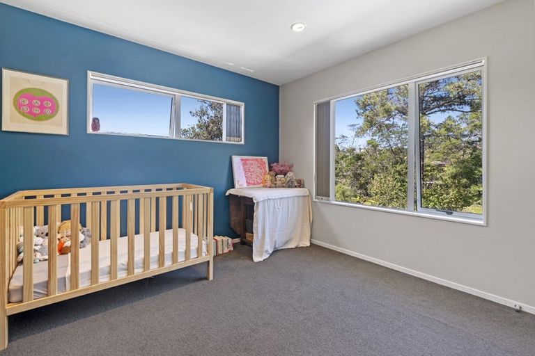 Photo of property in 682c Beach Road, Browns Bay, Auckland, 0630