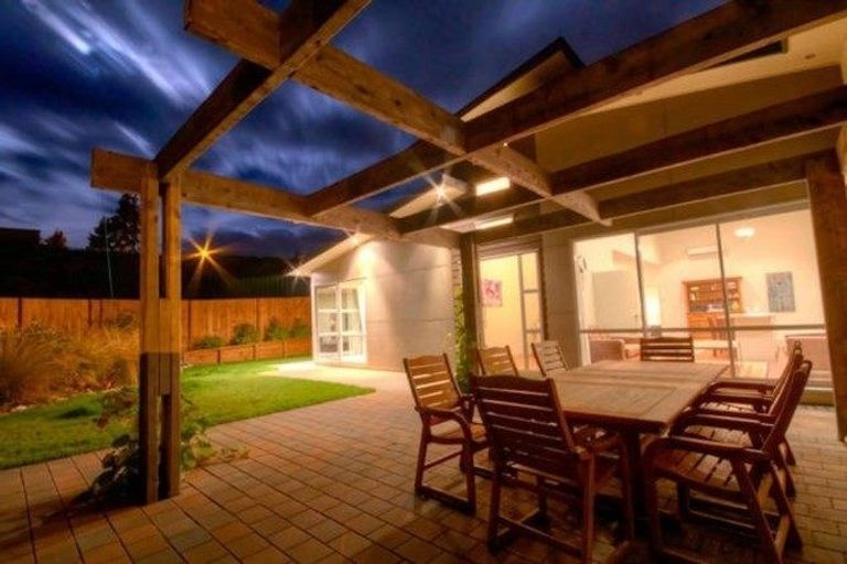 Photo of property in 25 Redfern Terrace, Arthurs Point, Queenstown, 9371