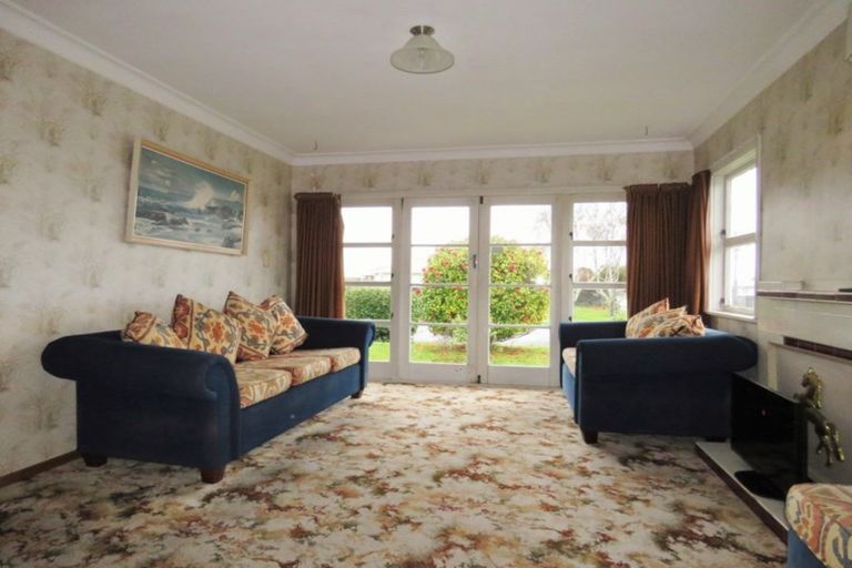 Photo of property in 30 Cobham Street, Levin, 5510