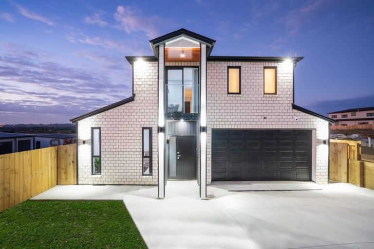 Photo of property in 32 Nola Dawn Avenue, Papakura, 2110