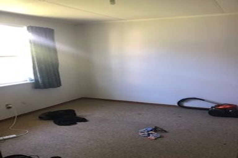 Photo of property in 437 Featherston Street, Palmerston North, 4414