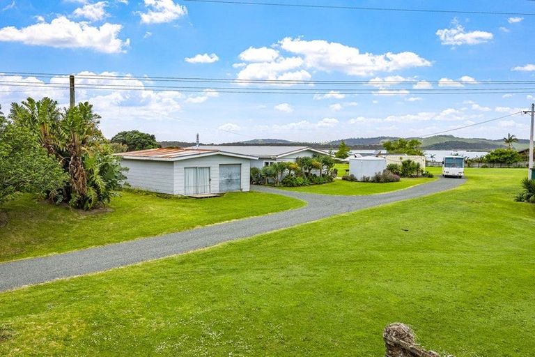 Photo of property in 328 Omaha Flats Road, Tawharanui Peninsula, Warkworth, 0986