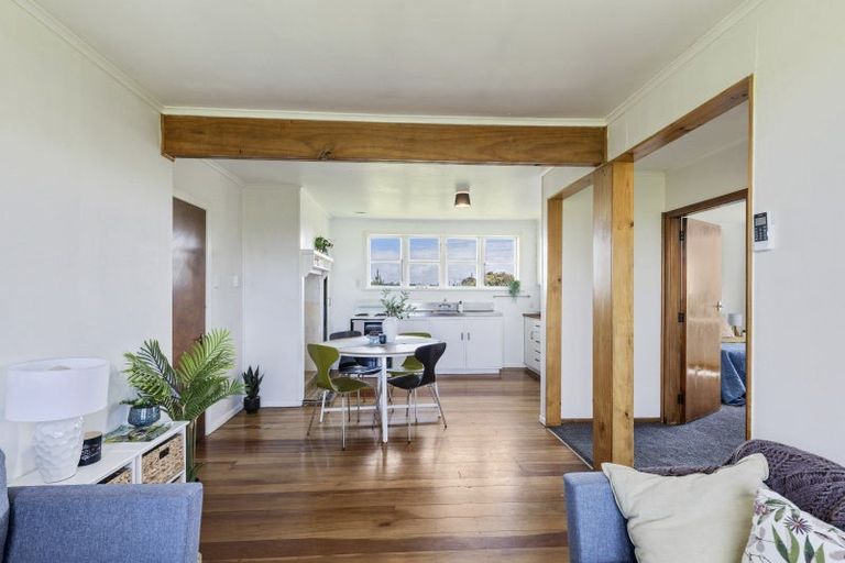 Photo of property in 260 Main North Road, Motunui, Waitara, 4383