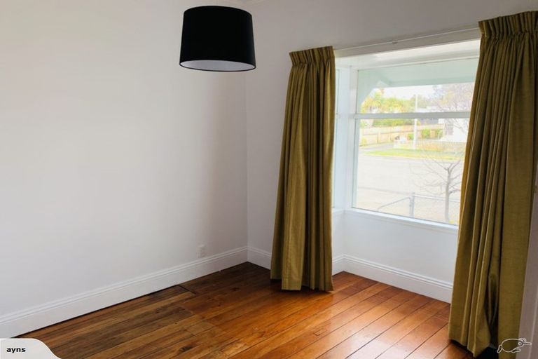 Photo of property in 9 Kinross White Street, Napier South, Napier, 4110