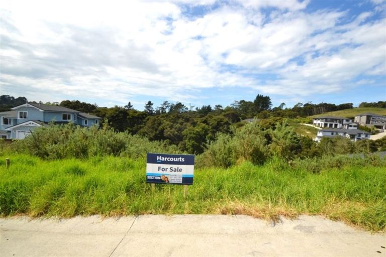 Photo of property in 54 Blacks Road, Greenhithe, Auckland, 0632