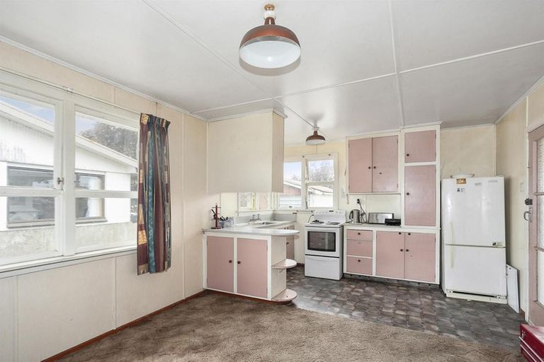 Photo of property in 18 Raglan Street, Wyndham, 9831