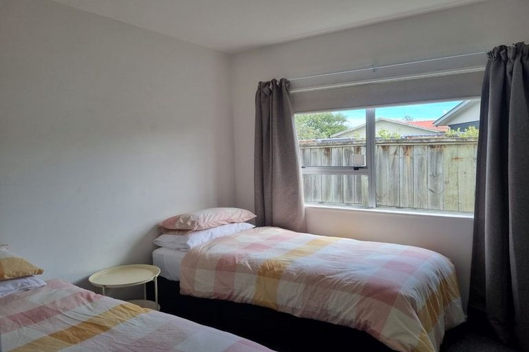 Photo of property in 81 Jellicoe Street, Martinborough, 5711