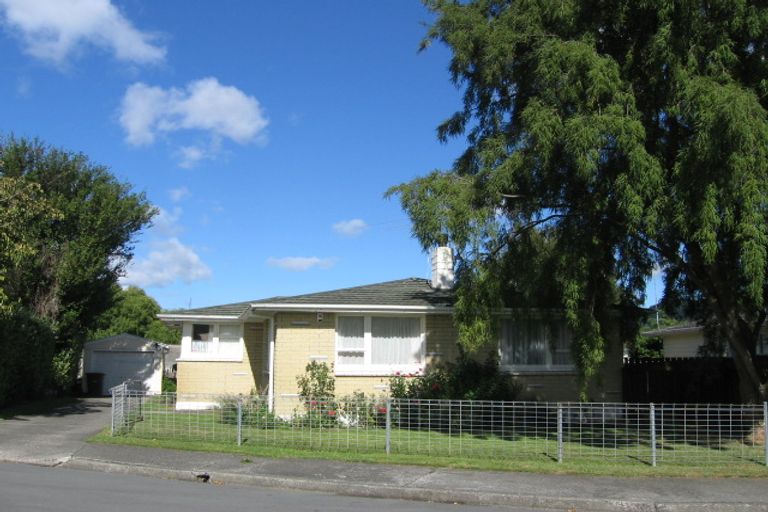 Photo of property in 4 Mitre Grove, Trentham, Upper Hutt, 5018
