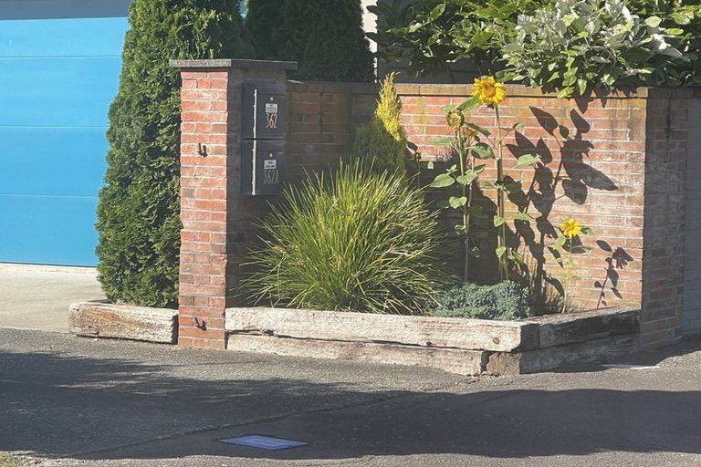 Photo of property in 362 Featherston Street, Palmerston North, 4414