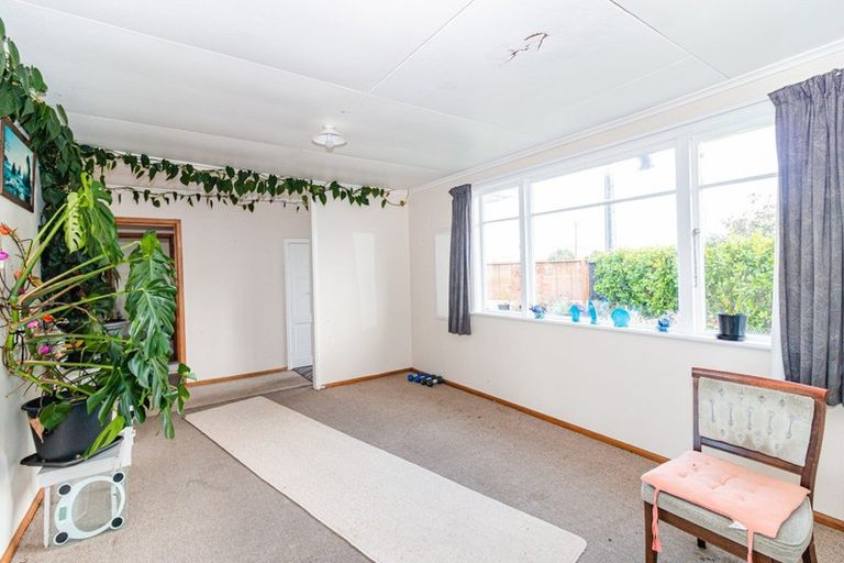 Photo of property in 27 Murch Place, Tawhero, Whanganui, 4500