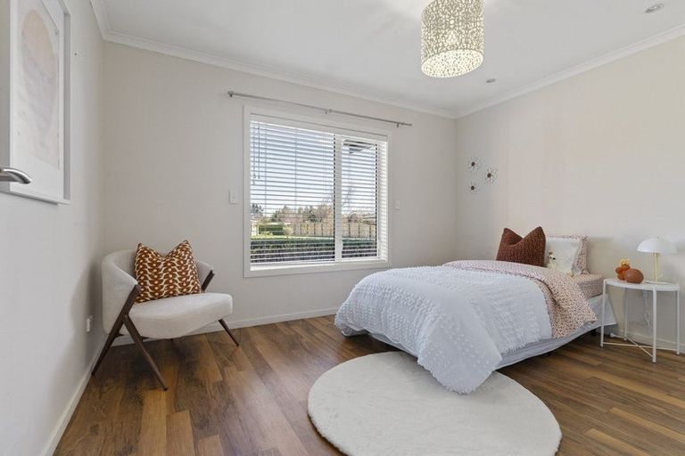 Photo of property in 4 Camellia Lane, Carterton, 5713