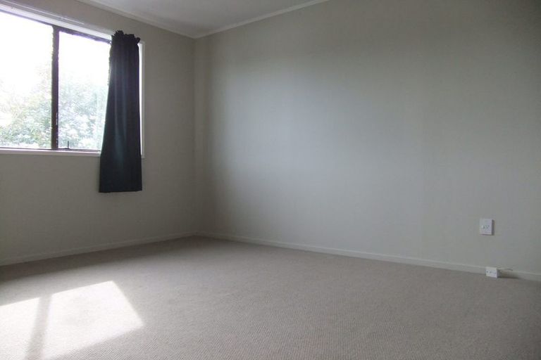 Photo of property in 62 Brunner Road, Glen Eden, Auckland, 0602