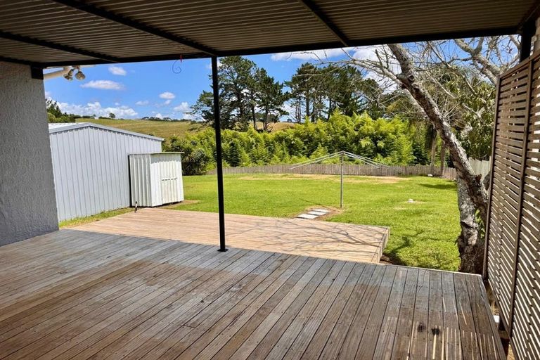 Photo of property in 1090 Paerata Road, Paerata, Drury, 2676