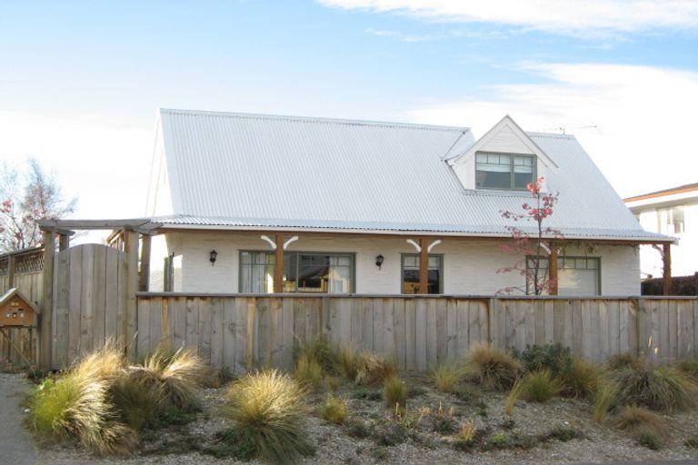 Photo of property in 29c Melmore Terrace, Cromwell, 9310