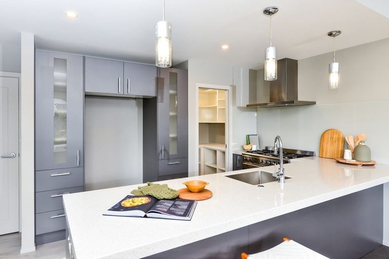 Photo of property in 12 The Rocks, Flagstaff, Hamilton, 3210