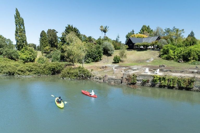 Photo of property in 23 Elliot Street, Riverhead, 0820