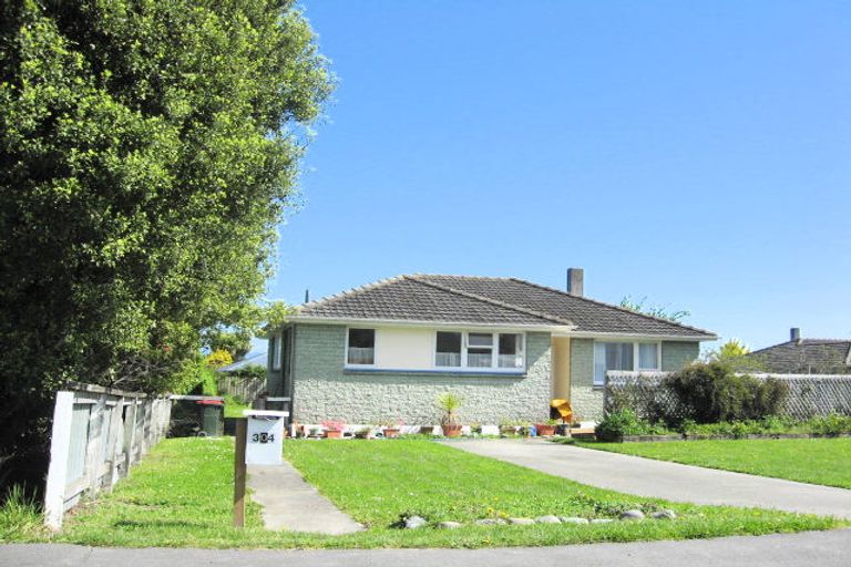 Photo of property in 304 Seaview Road, Stoke, Nelson, 7011