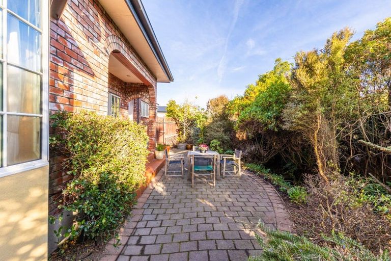 Photo of property in 143 Saint Albans Street, St Albans, Christchurch, 8014