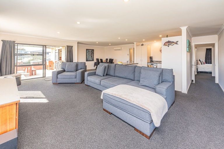 Photo of property in 24 Poynter Place, Gonville, Whanganui, 4501