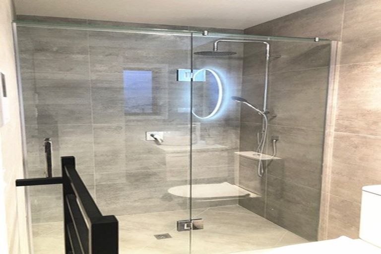 Photo of property in 7 Headland Drive, Long Bay, Auckland, 0630