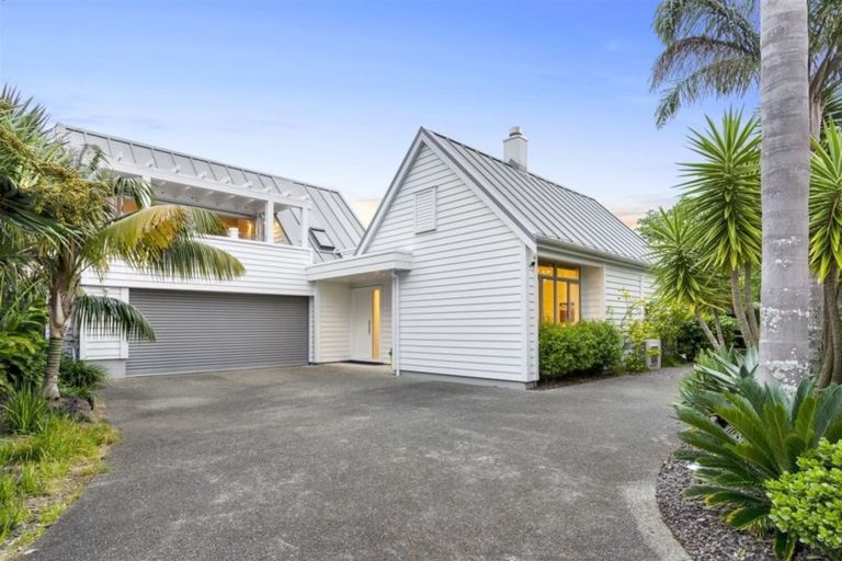 Photo of property in 1a Brown Street, Hauraki, Auckland, 0622