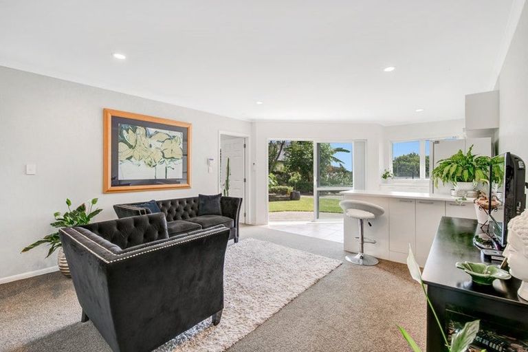 Photo of property in 27 Clansman Terrace, Gulf Harbour, Whangaparaoa, 0930