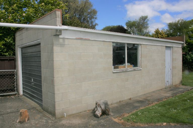 Photo of property in 22 Carlyle Road, Mosgiel, 9024