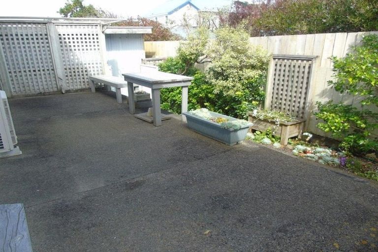 Photo of property in 2/3 Ngaio Gorge Road, Ngaio, Wellington, 6035