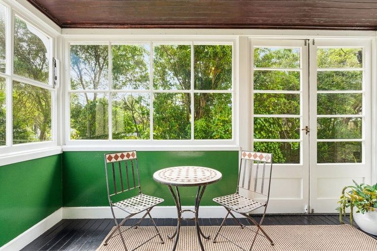 Photo of property in 4 Kent Road, Saint Johns Hill, Whanganui, 4501