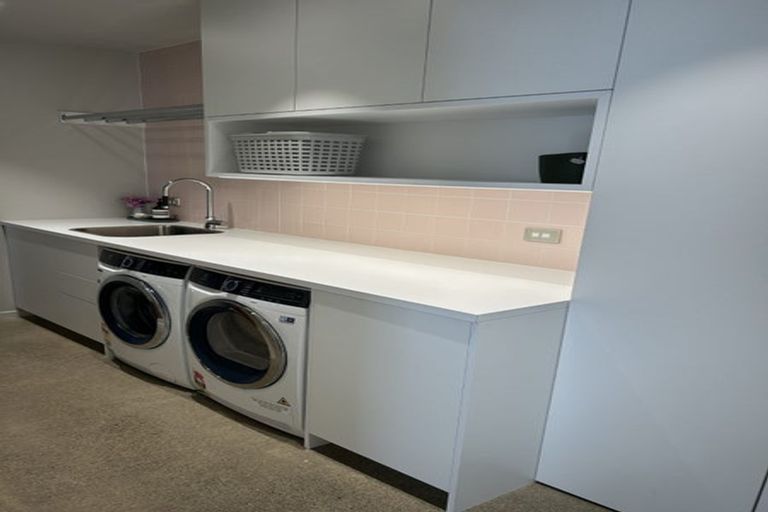 Photo of property in 28 Pitt Street, Wadestown, Wellington, 6012