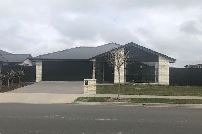 Photo of property in 9 Beachvale Drive, Kaiapoi, 7630
